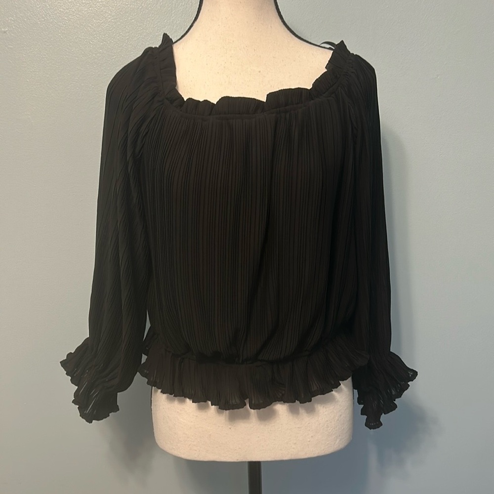 She And Sky Black Balloon Blouse
